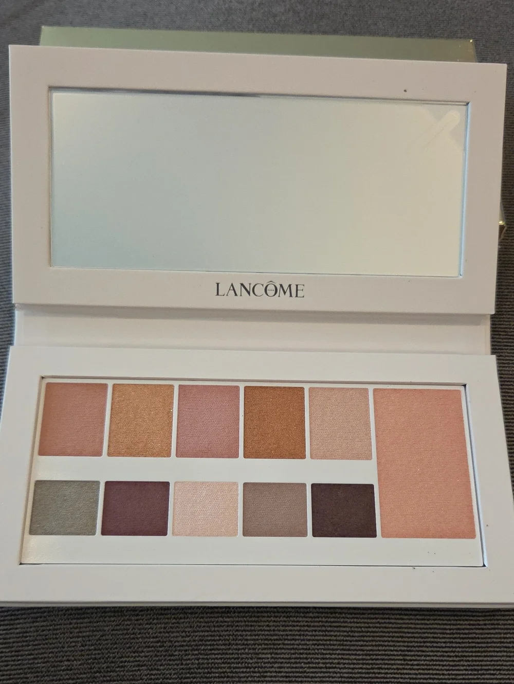 Lancôme Peachy Pink & Gold Eyeshadow Palette